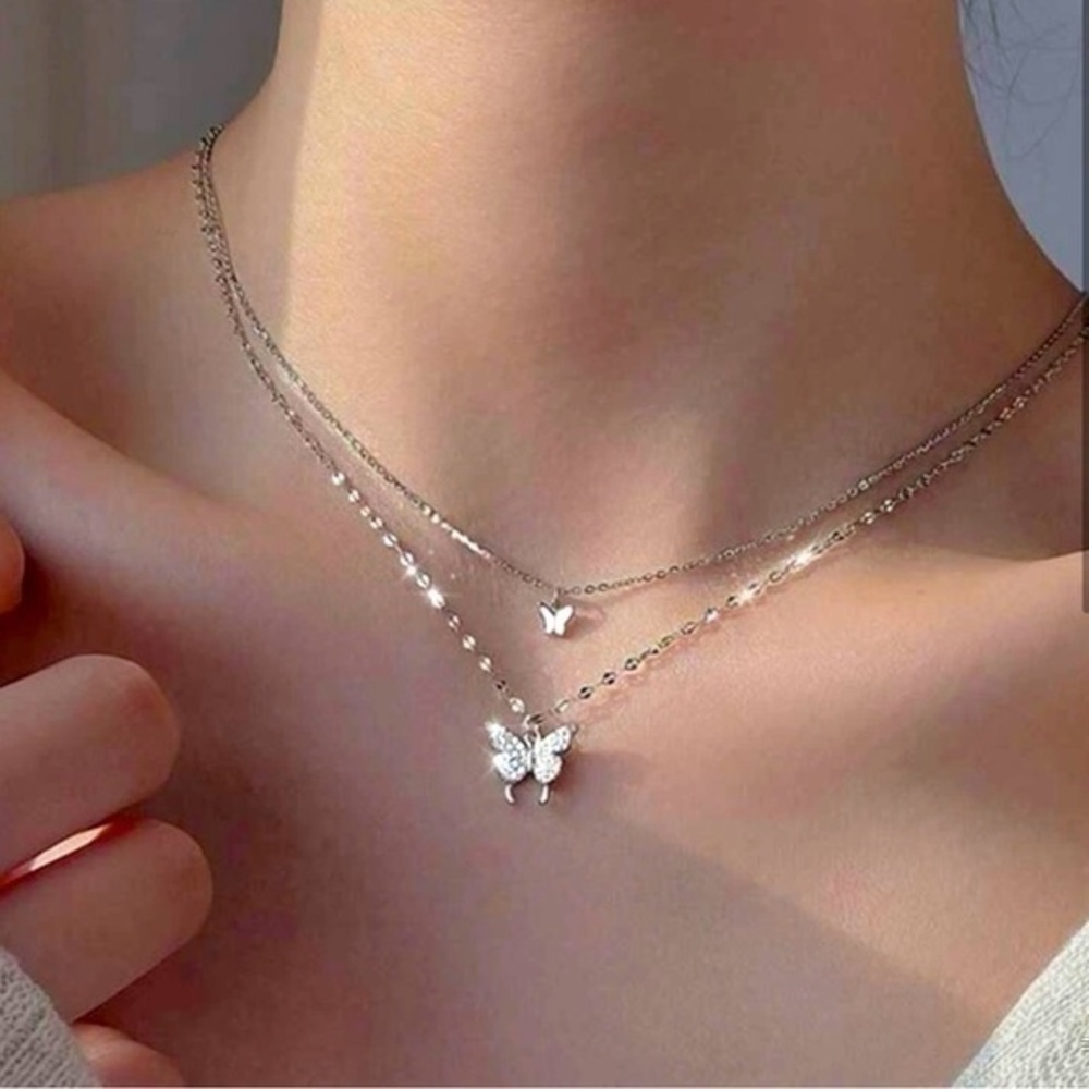 🆕 Silver Rhinestone Layered Butterfly Necklace